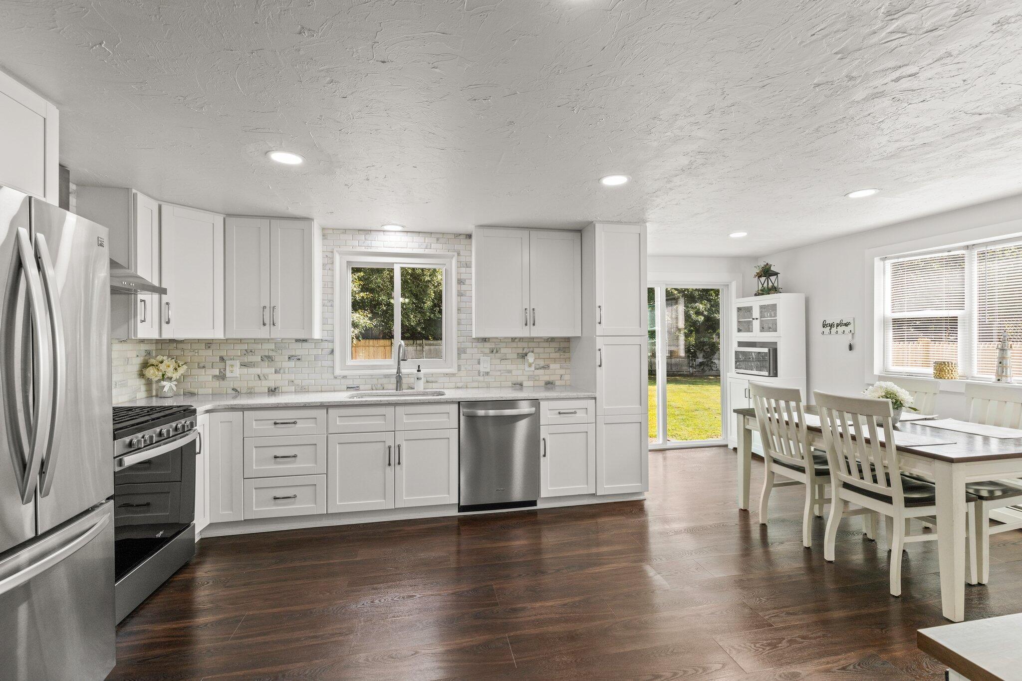 262 Mitchell's Way Hyannis, MA 02601 - Photo 3 of 73 16-web-or-mls-262-mitchells-way