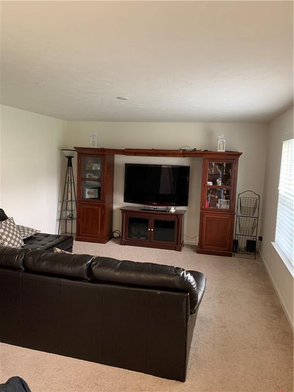 951 Rattlebox Lane Westfield, IN 46074 - Photo 9 of 11 Gallery Image 9