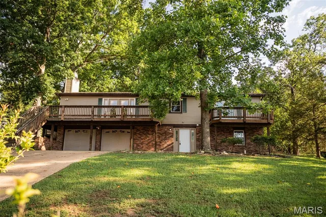 $292,500 | 1688 Notre Dame Drive, Bonne Terre, MO 63628