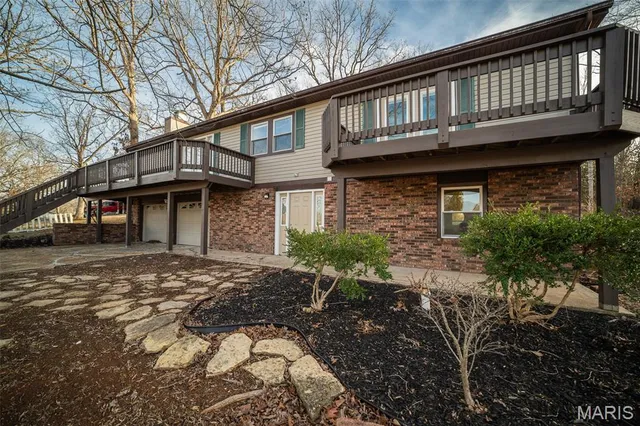 $289,900 | 1688 Notre Dame Drive, Bonne Terre, MO 63628