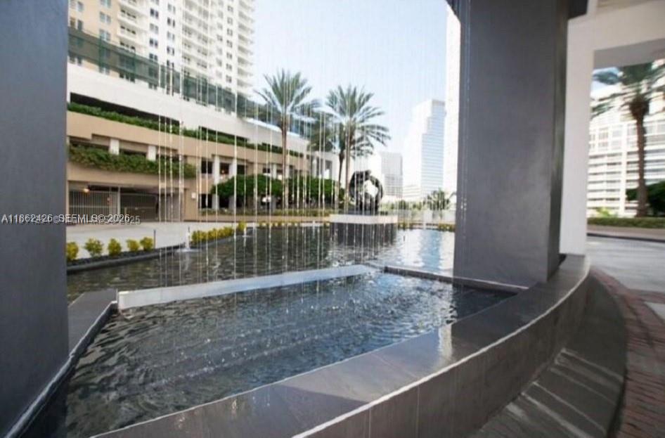 901 Brickell Key Boulevard, Unit 2701 Miami, FL 33131 - Photo 13 of 29
