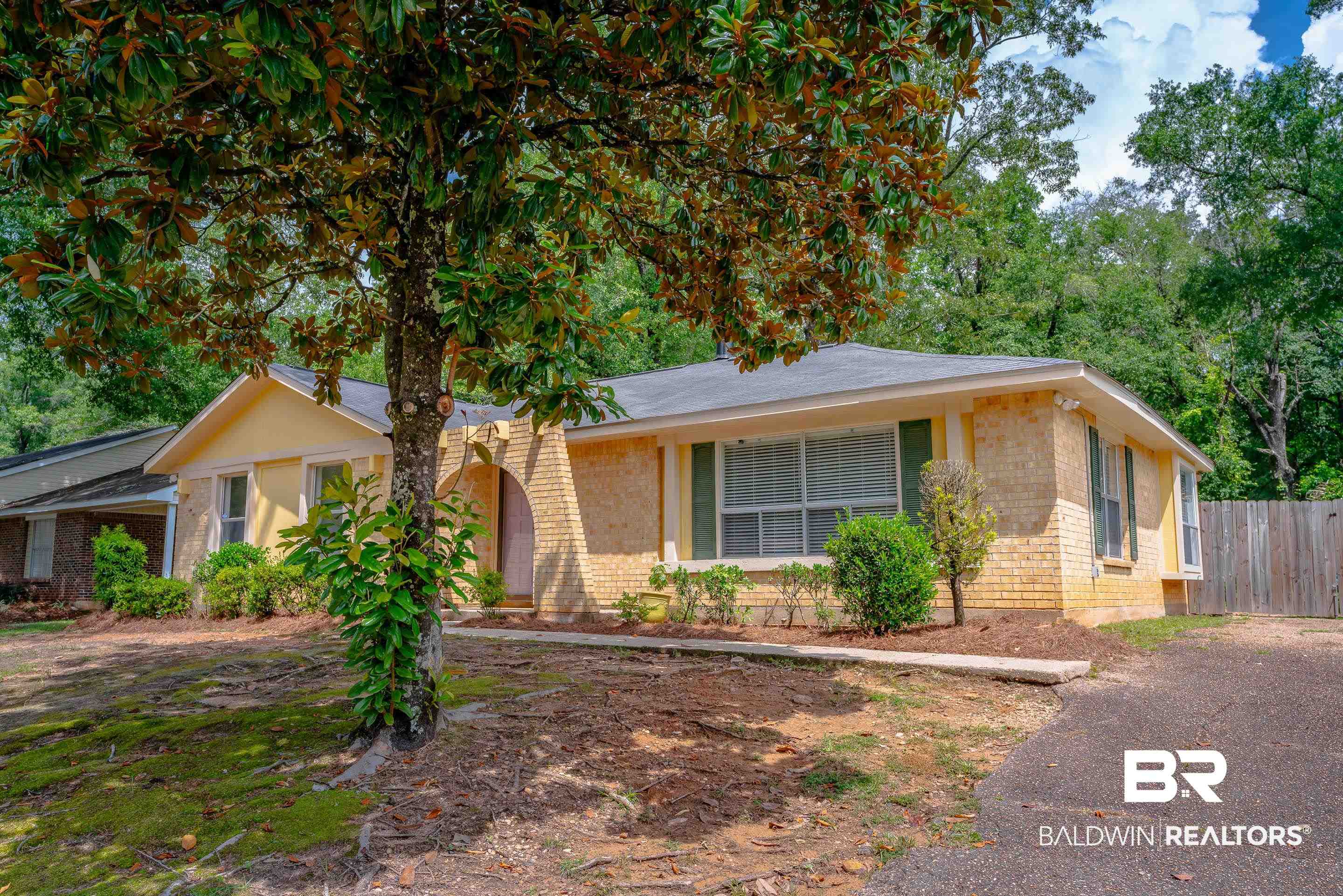 1808 Southampton Way Mobile, AL 36618 - Photo 4 of 36