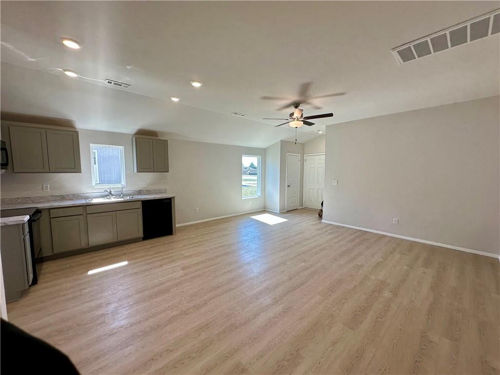 20843 Fairview Street Edgerton, KS 66021 - Photo 4 of 12