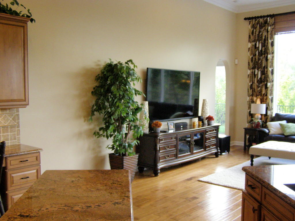 335 Southwest Lost River Road Stuart, FL 34997 - Photo 10 of 34 Family room