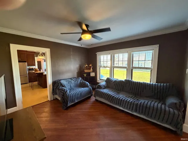 $259,900 | 2021 Park Avenue, Bedford, IN 47421