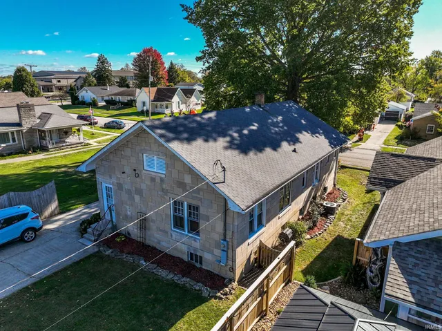 $259,900 | 2021 Park Avenue, Bedford, IN 47421