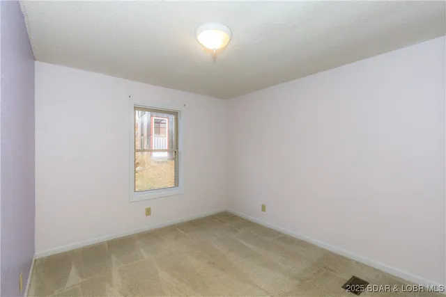 $315,000 | 168 Nellie Lane, Linn Creek, MO 65052