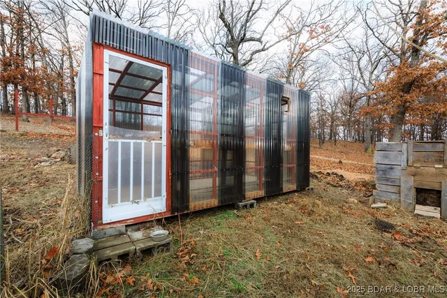 $305,000 | 168 Nellie Lane, Linn Creek, MO 65052