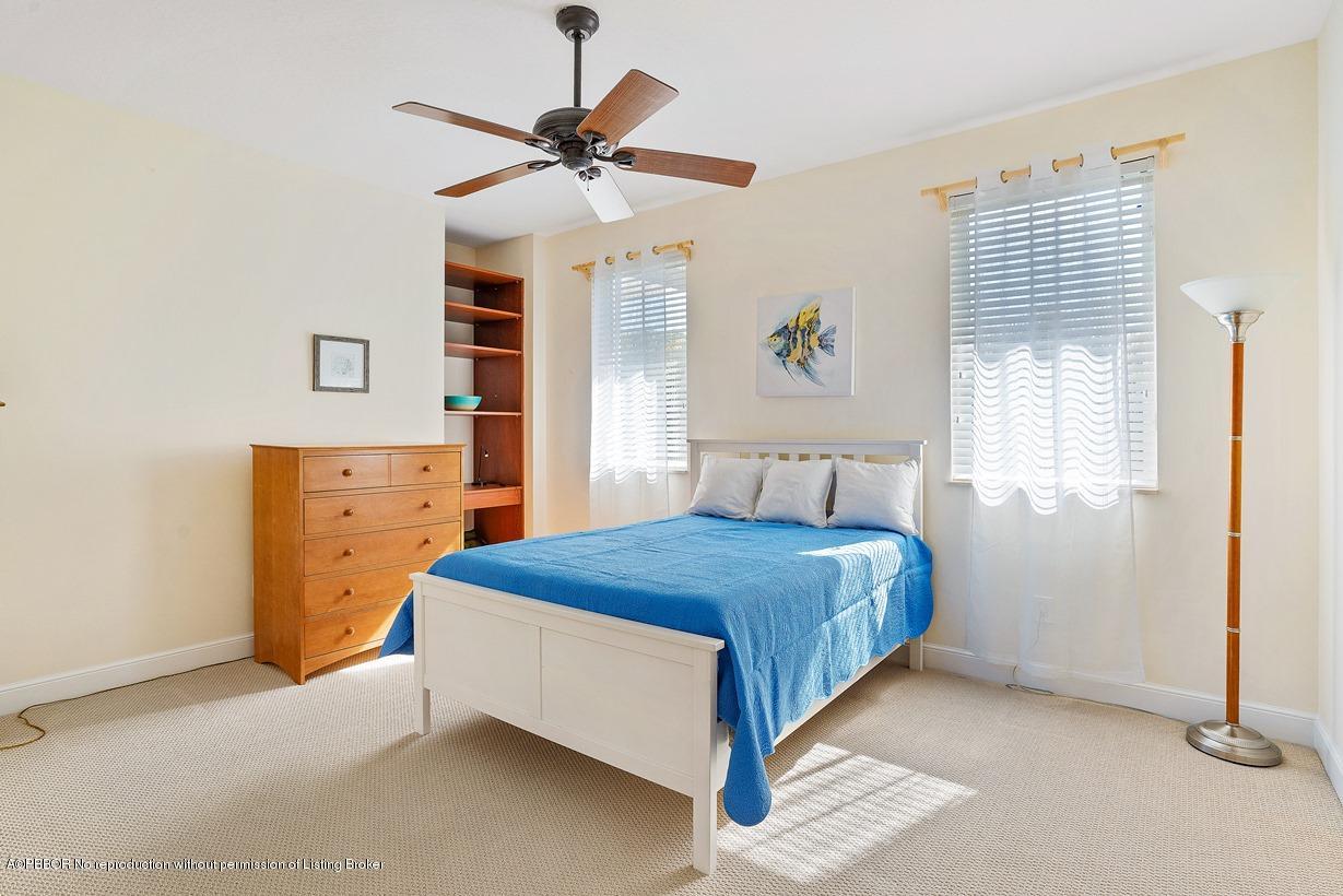 5553 North Ocean Boulevard Ocean Ridge, FL 33435 - Photo 13 of 30 35