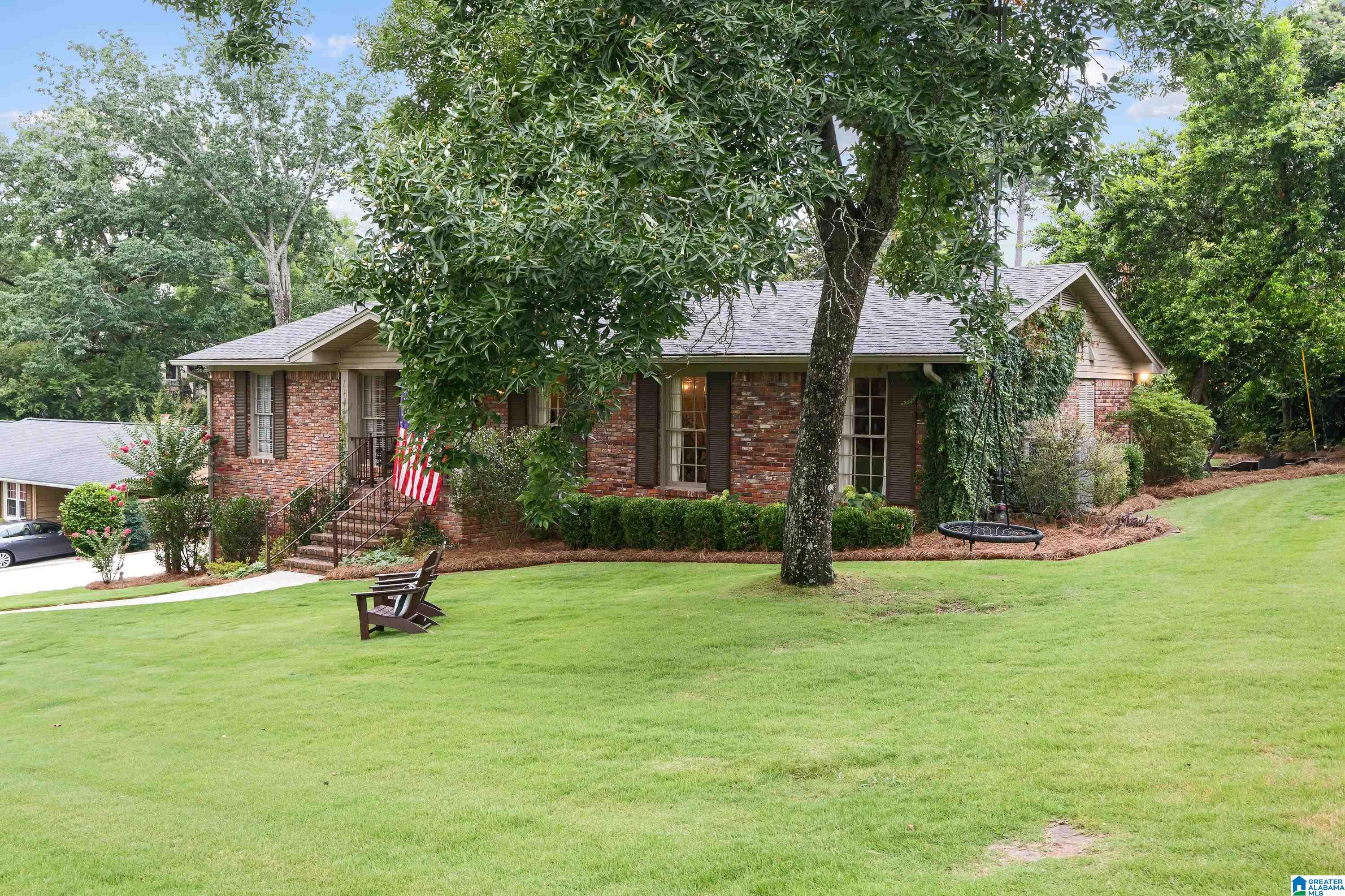 1202 Green Glen Road Birmingham, AL 35216 - Photo 2 of 48