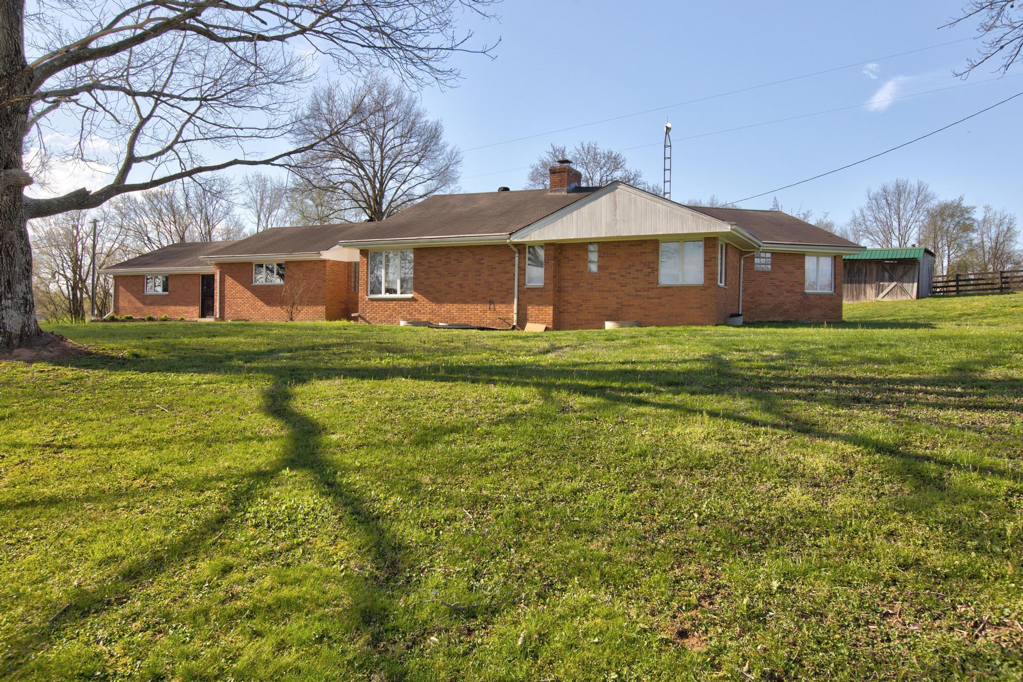 2830 Grassy Lick Road Mount Sterling, KY 40353 - Photo 8 of 34 PWM20142_3_4