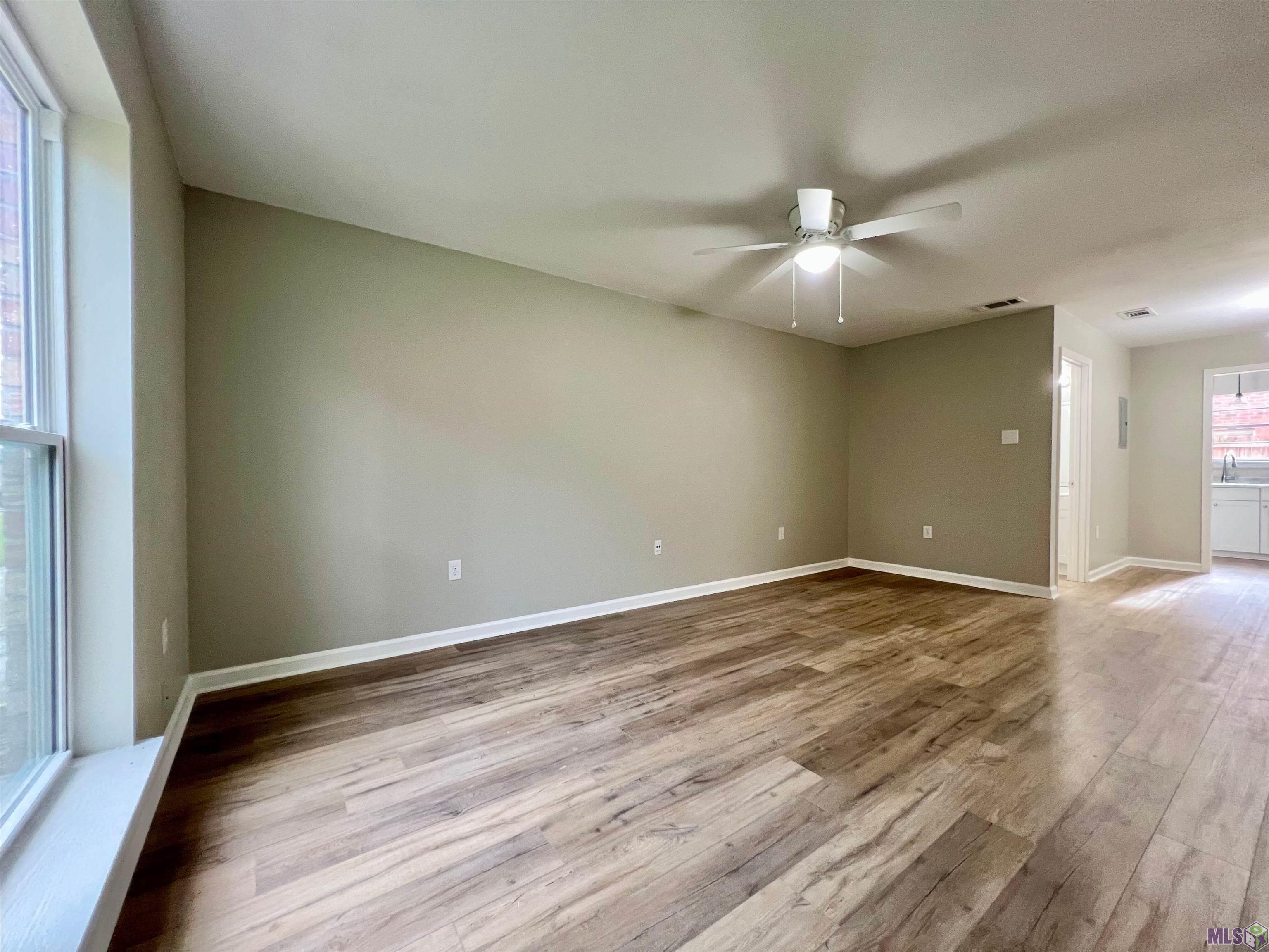 1684 Brightside Drive, Unit D Baton Rouge, LA 70820 - Photo 3 of 20