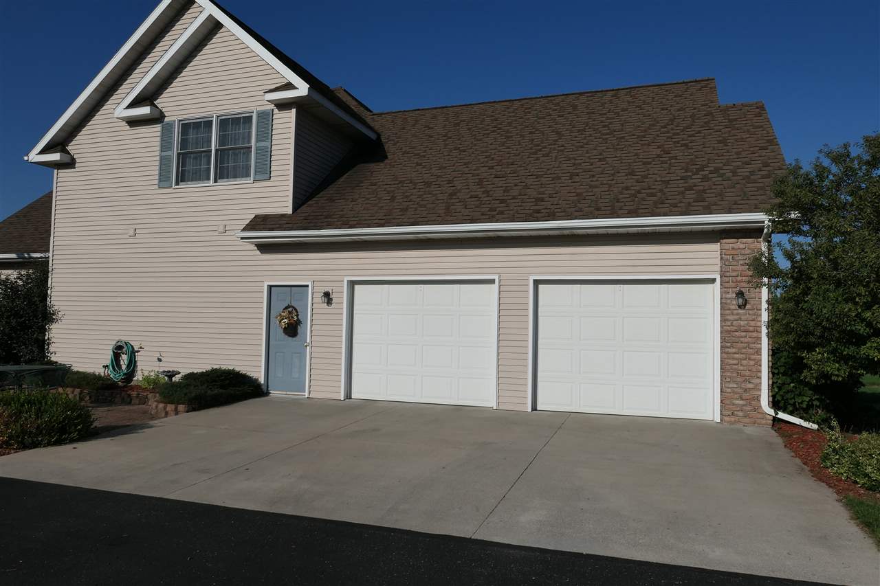 711 West St Charles Road Ithaca, MI 48847 - Photo 30 of 33 1867575-29.JPG