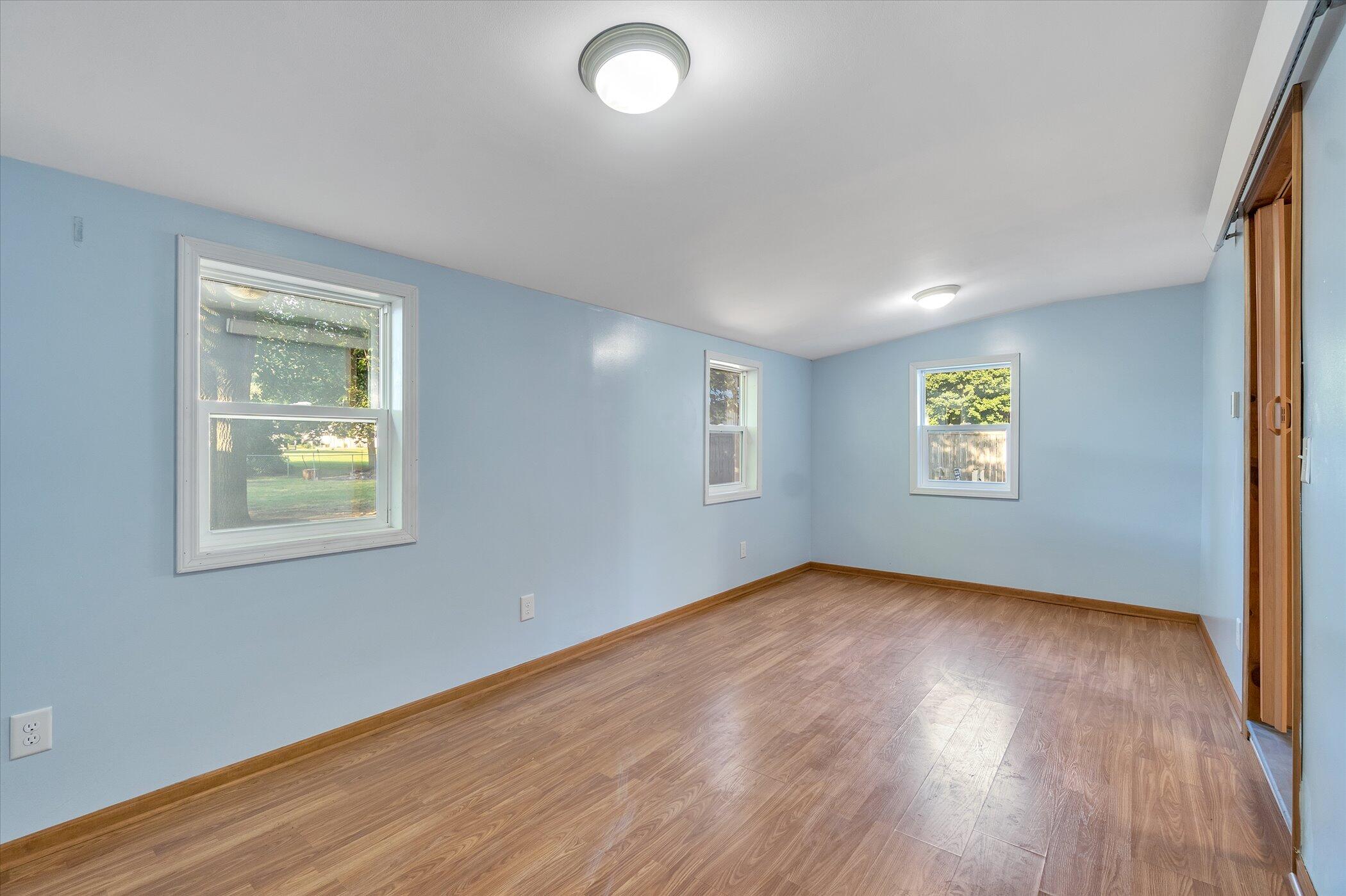 3404 Brooklyn Road Jackson, MI 49203 - Photo 26 of 34 26-3404 Brooklyn Rd-Windowstill-Real-Est