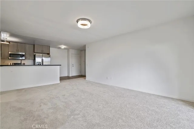 $379,000 | 23515 Lyons Avenue, Unit 281, Valencia, CA 91355