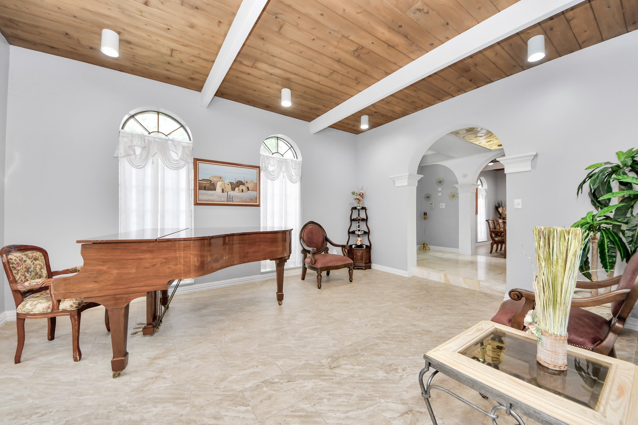 8302 Candlegreen Lane Houston, TX 77071 - Photo 5 of 50