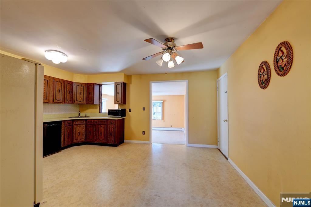 14 Apollo Drive Oak Ridge, NJ 07438 - Photo 10 of 37 Gallery Image 10