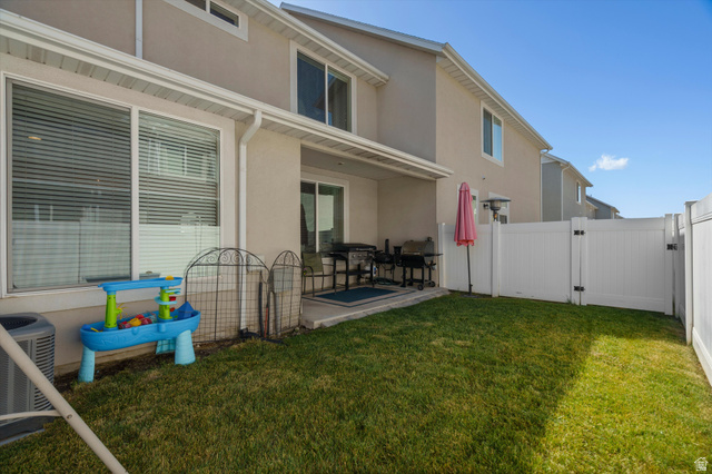 288 South 600 West Centerville, UT 84014 - Photo 17 of 40