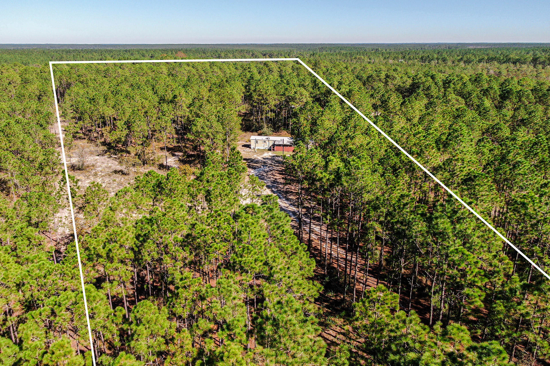 887 Don Graff Road Freeport, FL 32439 - Photo 12 of 17 a view of a city