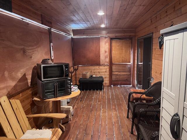 1990 Skocelas Road South Manistee, MI 49660 - Photo 38 of 54 IMG_9643