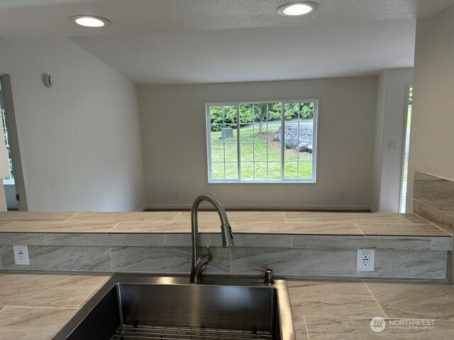 257 Easy Street Road Silverlake, WA 98645 - Photo 12 of 29