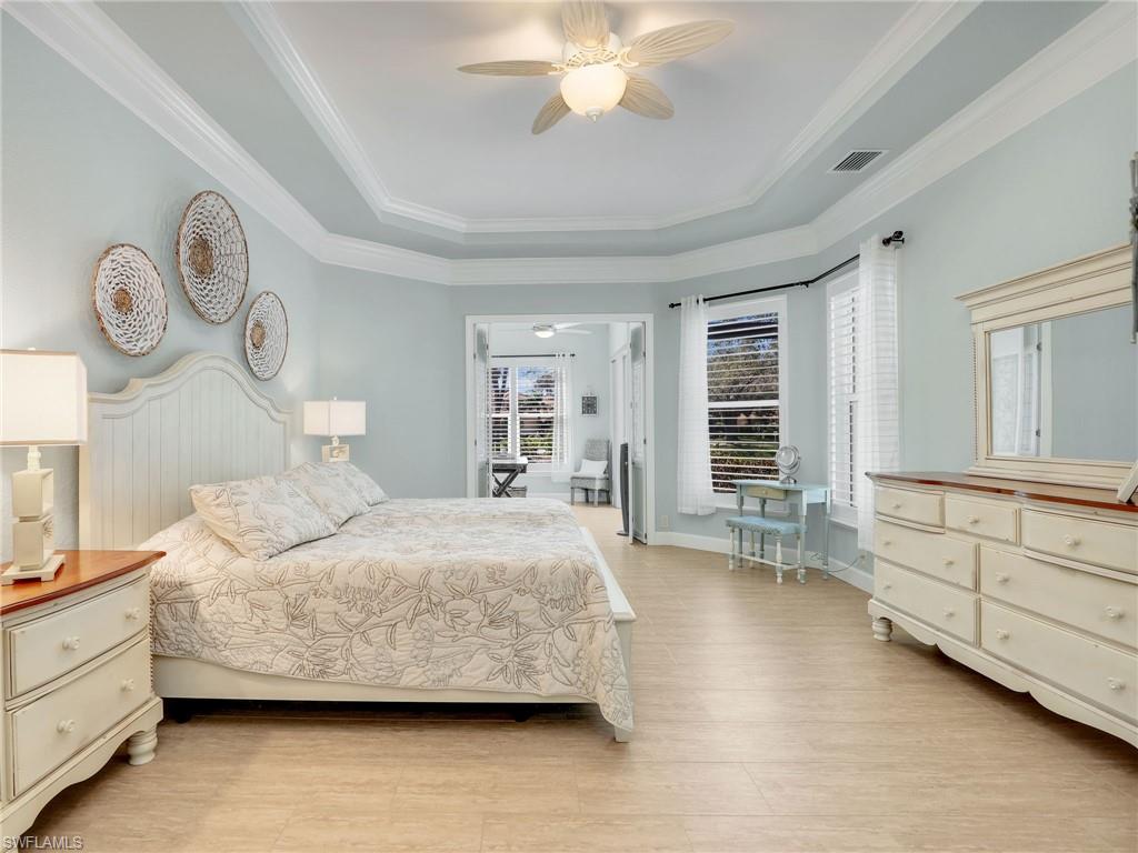 1774 Ivy Pointe Court Naples, FL 34109 - Photo 23 of 45