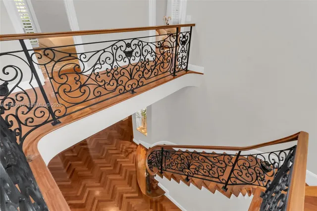 $10,500,000 | 7426 Southwest 49th Place, Miami, FL 33143