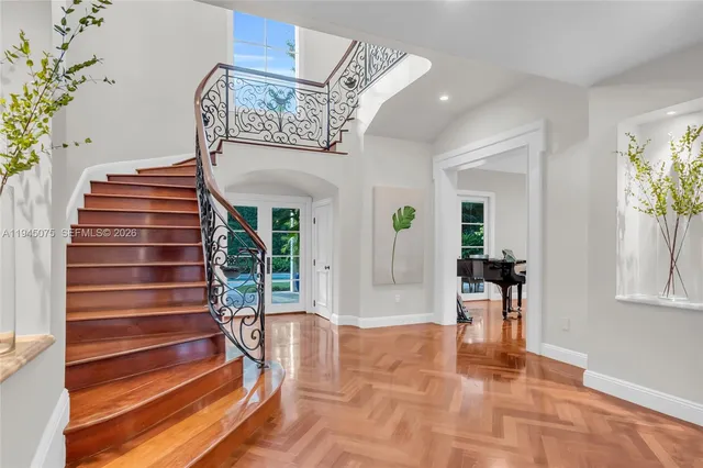 $10,500,000 | 7426 Southwest 49th Place, Miami, FL 33143