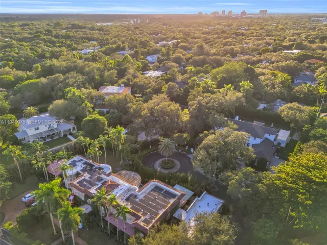 $10,500,000 | 7426 Southwest 49th Place, Miami, FL 33143