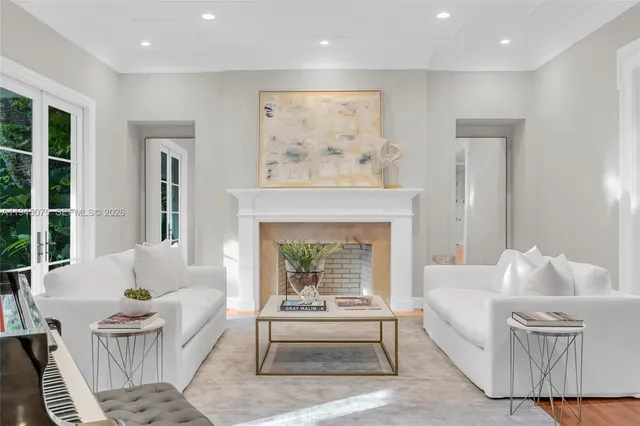 $10,500,000 | 7426 Southwest 49th Place, Miami, FL 33143