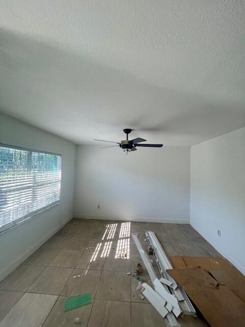 3106 Tropic Boulevard Fort Pierce, FL 34946 - Photo 15 of 17 IMG_8057