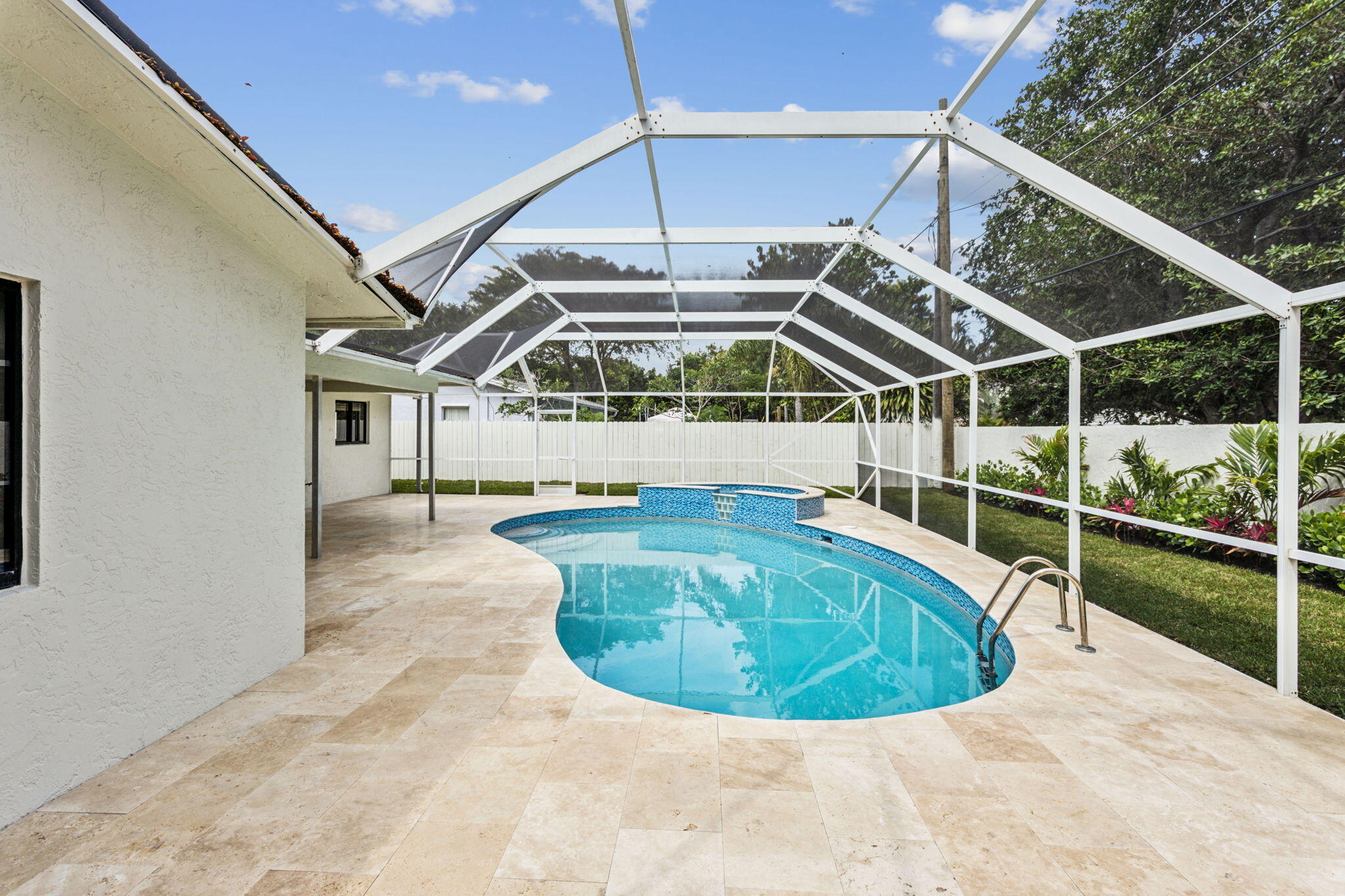 521 Curlew Road Delray Beach, FL 33444 - Photo 18 of 41 18-web-or-mls-0E2A9402
