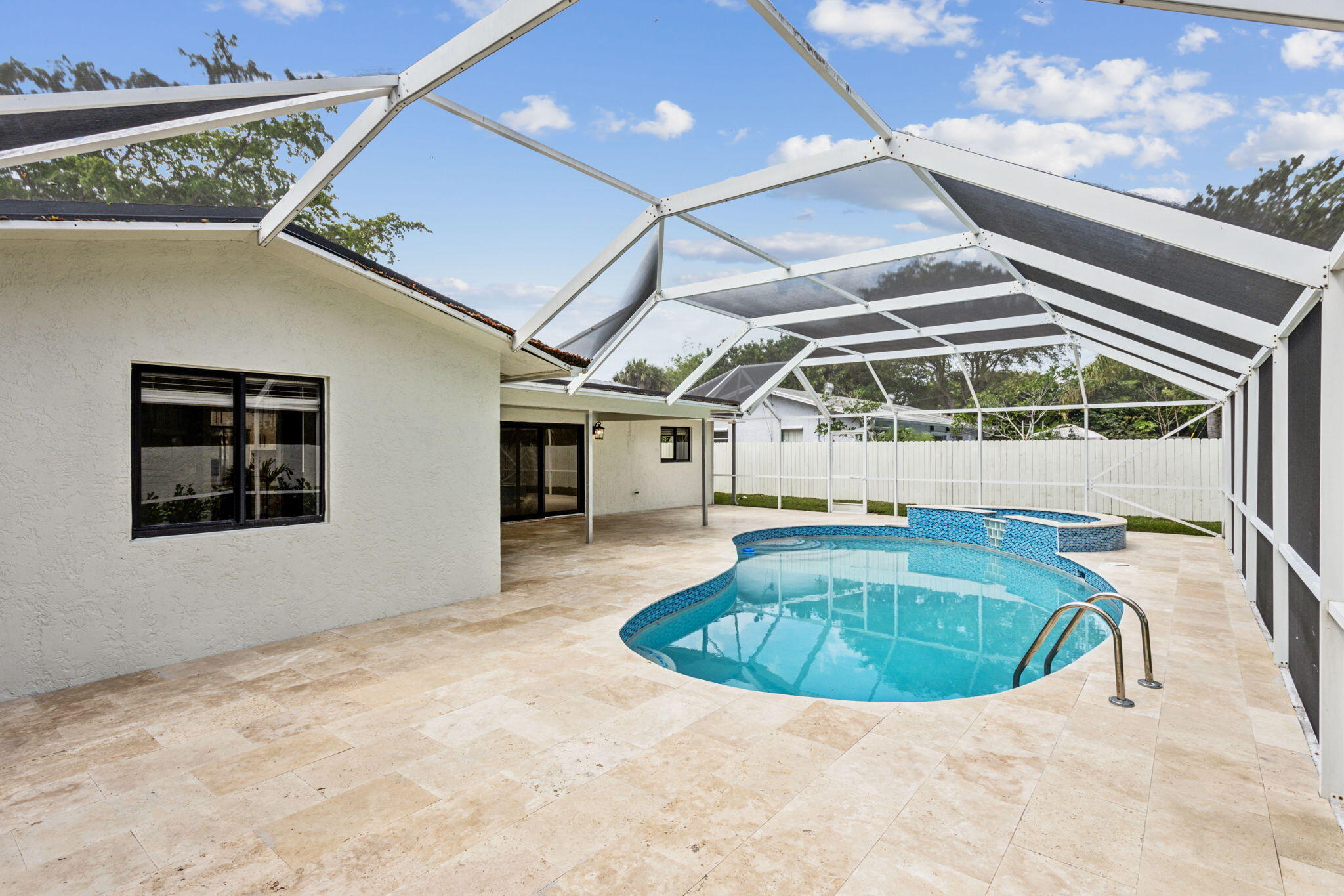 521 Curlew Road Delray Beach, FL 33444 - Photo 19 of 41 19-web-or-mls-0E2A9407