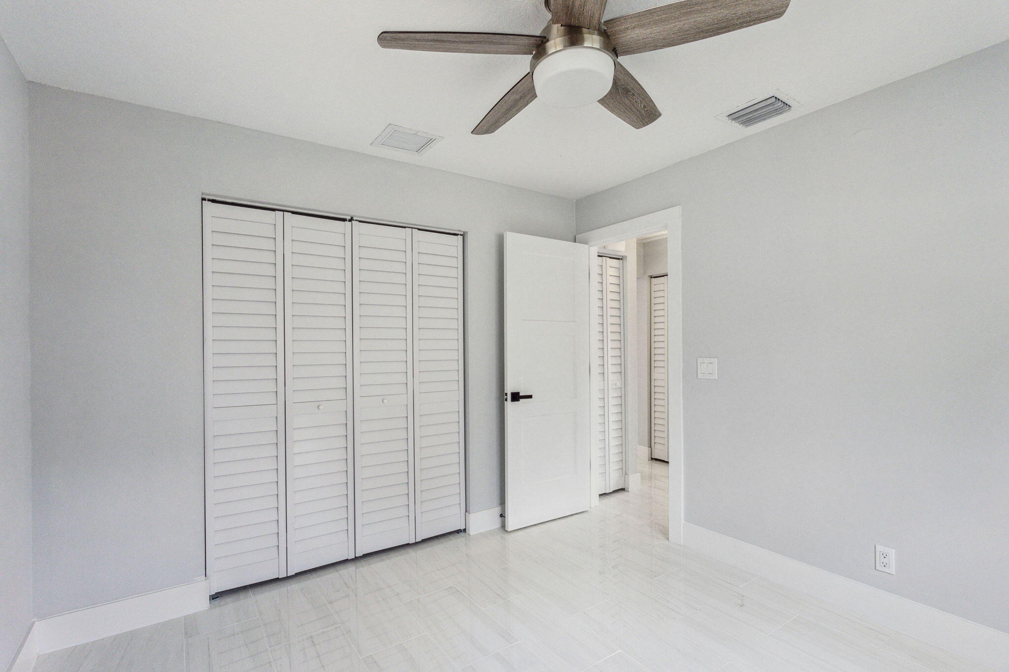 521 Curlew Road Delray Beach, FL 33444 - Photo 32 of 41 33-web-or-mls-0E2A9532