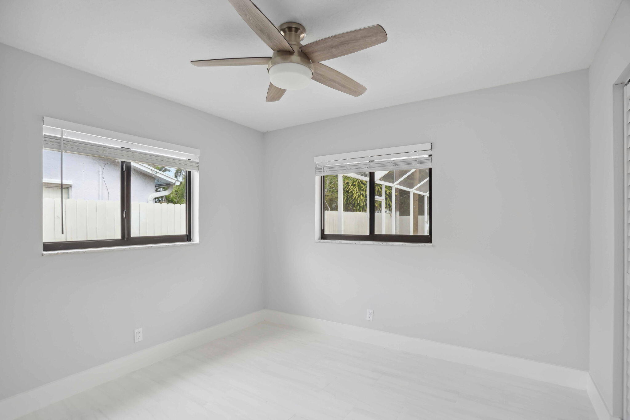 521 Curlew Road Delray Beach, FL 33444 - Photo 36 of 41 43-web-or-mls-0E2A9527