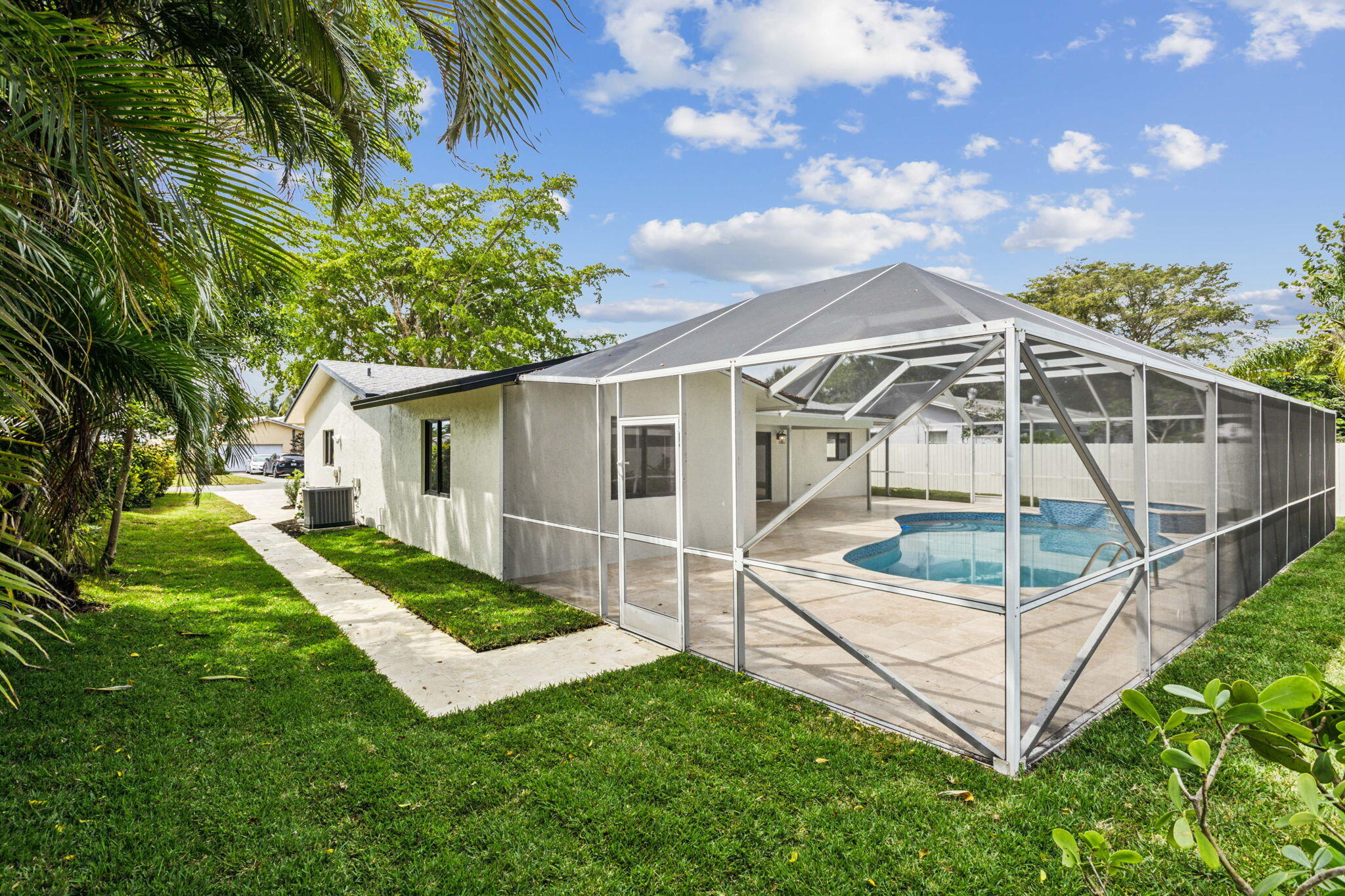 521 Curlew Road Delray Beach, FL 33444 - Photo 37 of 41 17-web-or-mls-0E2A9397