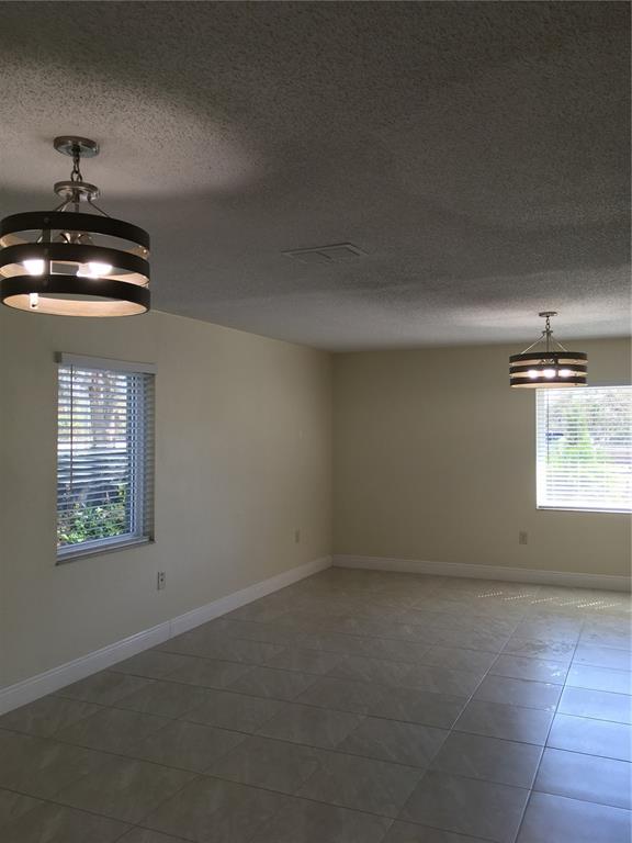 539 Libby Road Babson Park, FL 33827 - Photo 18 of 89 an empty room with a window