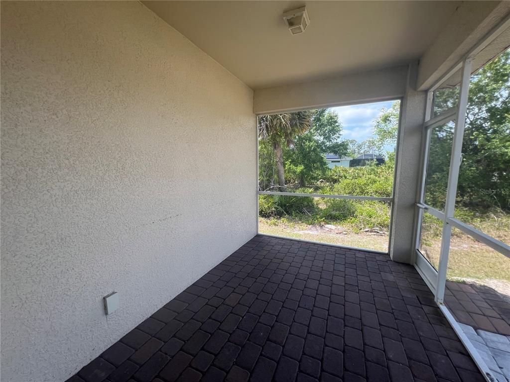 354 Albatross Road Rotonda West, FL 33947 - Photo 27 of 31