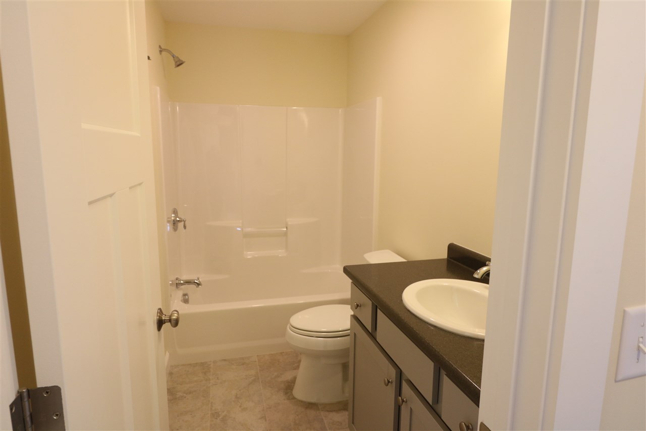 122 Mill Road, Unit 6 Durham, NH 03824 - Photo 22 of 34