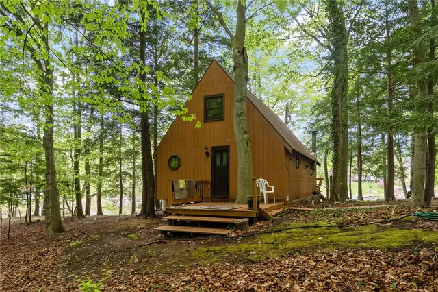 $329,000 | 7682 Cottage Road 2, Unit 2, Wolcott, NY 14590