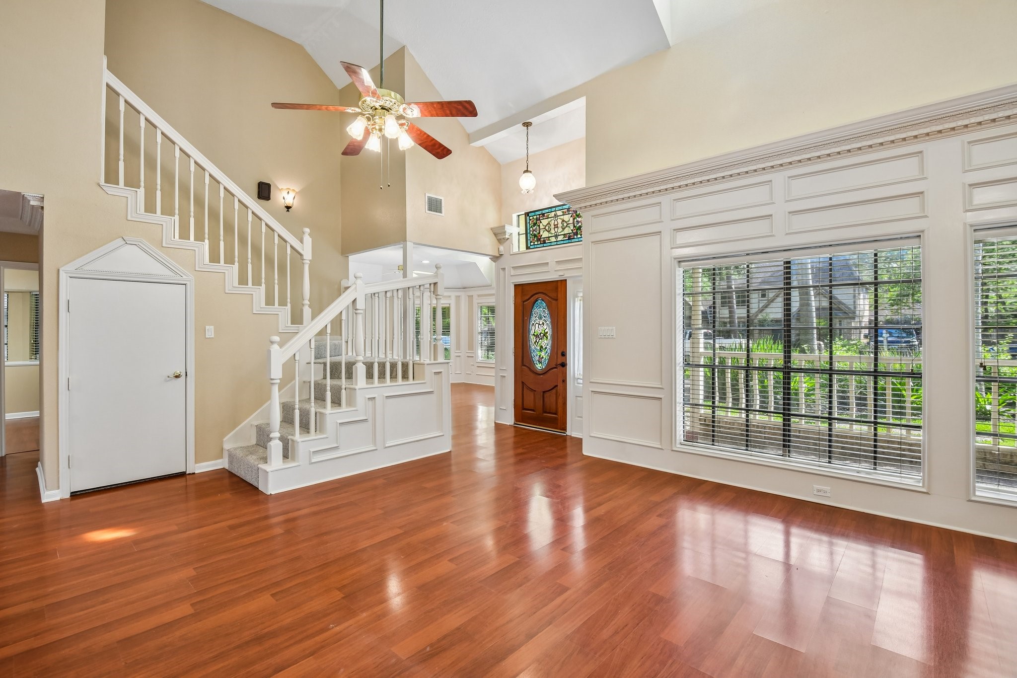 17703 Oaksham Lane Spring, TX 77379 - Photo 5 of 46