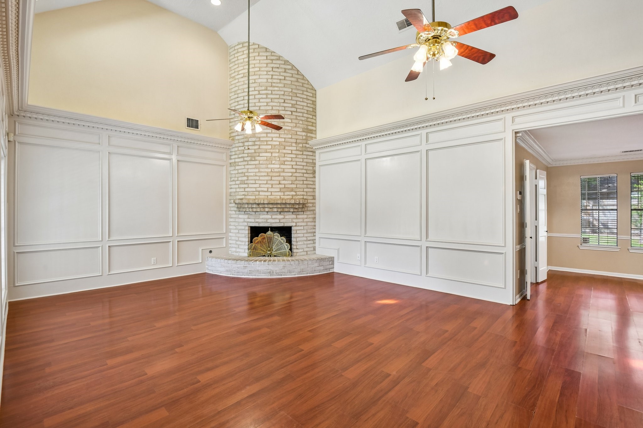 17703 Oaksham Lane Spring, TX 77379 - Photo 7 of 46