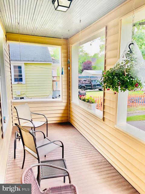 3116 Willoughby Road Baltimore, MD 21234 - Photo 23 of 31 Back porch