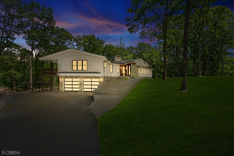 9 Hilltop Road Kinnelon, NJ 07405 - Photo 1 of 50