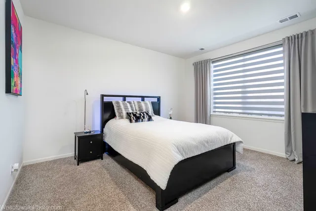 $459,000 | 1110 Redtail Drive, Woodstock, IL 60098