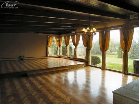 6279 Perry Road Grand Blanc, MI 48439 - Photo 7 of 57 20265457-6.JPG