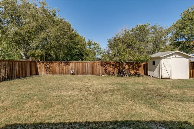 $250,000 | 805 Ontario Drive, Garland, TX 75040