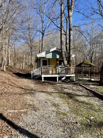 $249,500 | 3972 Skelley Road, Santa Fe, TN 38482