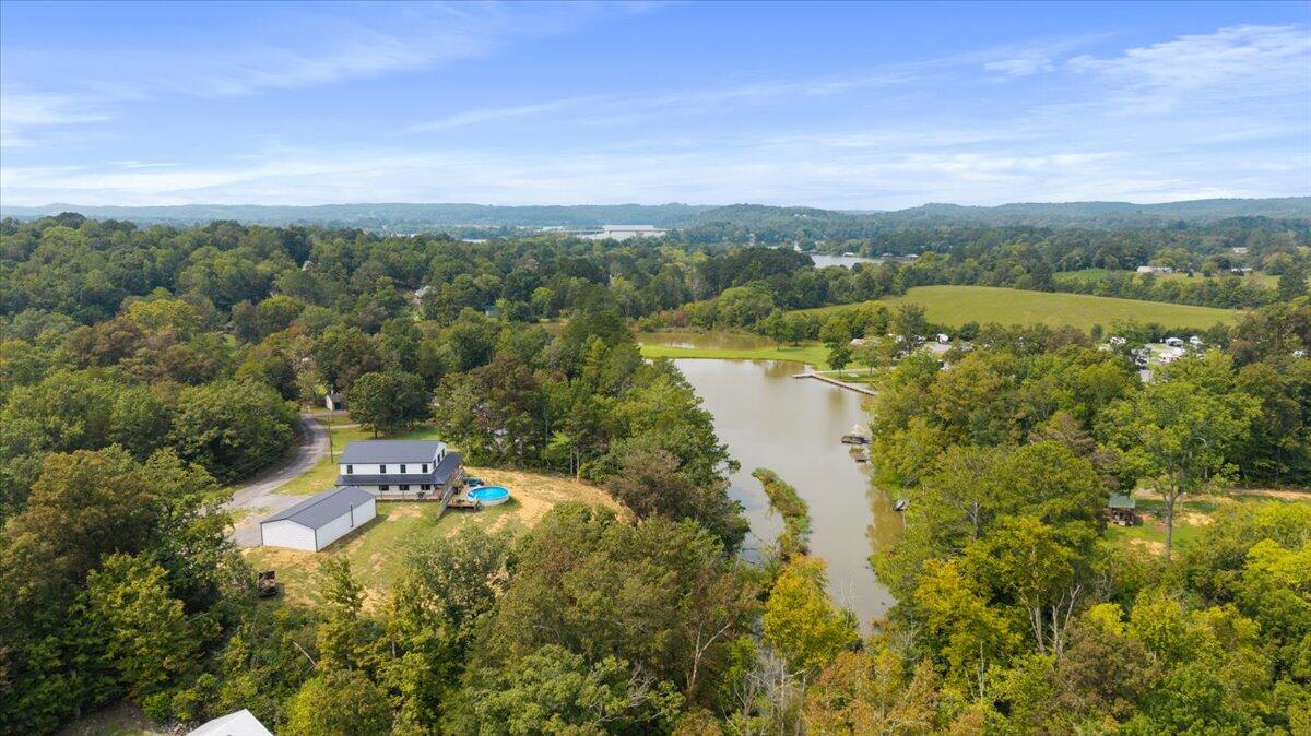 132 Hiwassee Drive Decatur, TN 37322 - Photo 49 of 63 49-DJI_20250906012744_0914_D