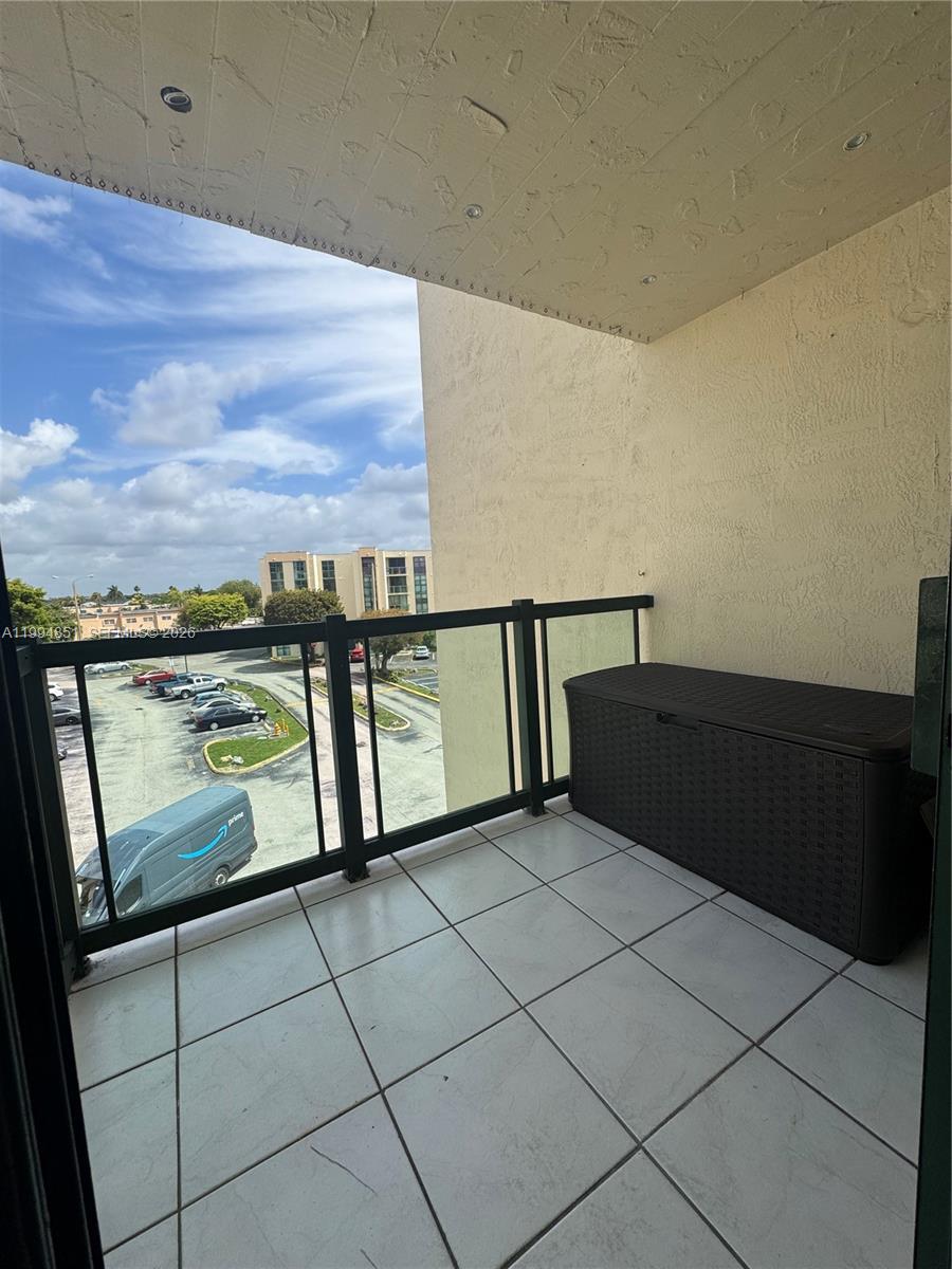 2055 Southwest 122nd Avenue, Unit 403 Miami, FL 33175 - Photo 3 of 18